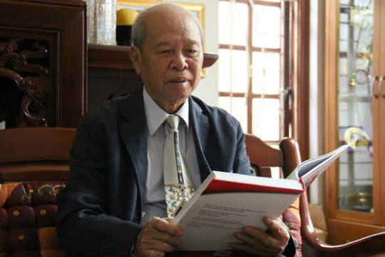 Lò đốt chất thải công nghiệp nguy hại “made in Việt Nam” đầu tiên của Giáo sư 81 tuổi