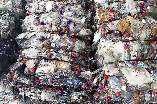 Hải Phòng: Kiểm tra việc nhập khẩu trái phép phế liệu công nghiệp - rác thải bẩn
