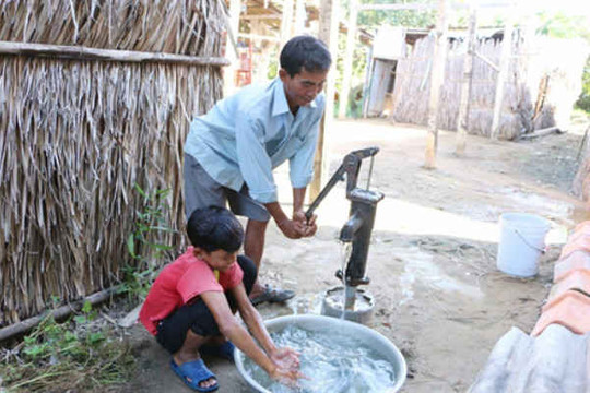 Hà Nội: Gần 1,3 tỷ đồng hỗ trợ nước sinh hoạt với vùng dân tộc thiểu số và miền núi