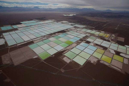 Chile phê duyệt kế hoạch khai thác lithium của SQM để khắc phục vi phạm nước