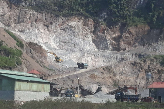 Sơn La: Ngang nhiên “đục khoét” khoáng sản ở Thị trấn Nông Trường Mộc Châu