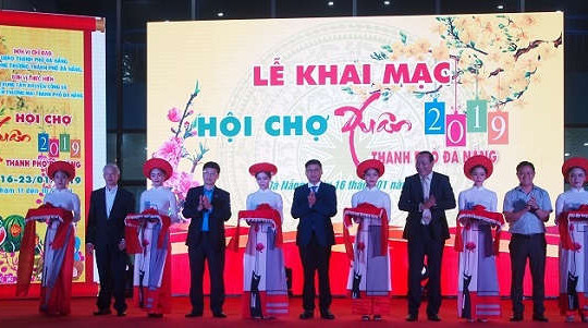Đà Nẵng: Hơn 250 gian hàng tại Hội chợ xuân 2019