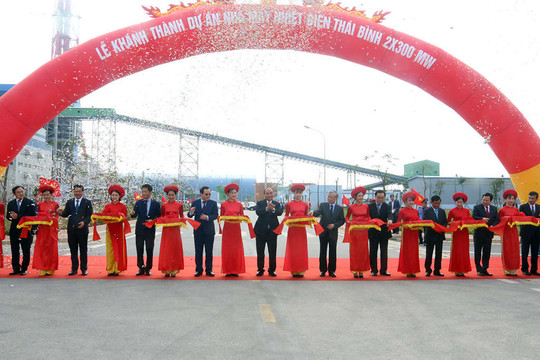 Thủ tướng dự lễ khởi công một số dự án kinh tế trọng điểm tại Thái Bình