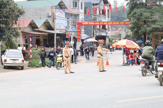Lạng Sơn tăng cường đảm bảo ATGT mùa lễ hội