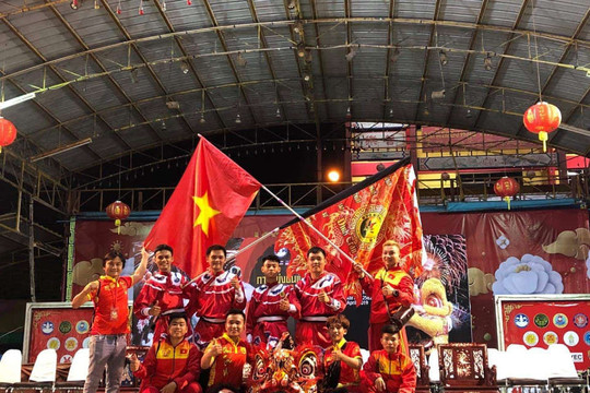 Đội Lân Sư Rồng Dinh Trấn Võ (Quảng Nam) đạt giải Nhất Lân Địa bửu tại Cuộc thi múa Lân Quốc tế năm 2019 tại Thái Lan