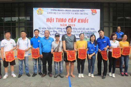 Tưng bừng Hội thao công nhân viên chức, lao động Khối Bộ TN&MT 2019