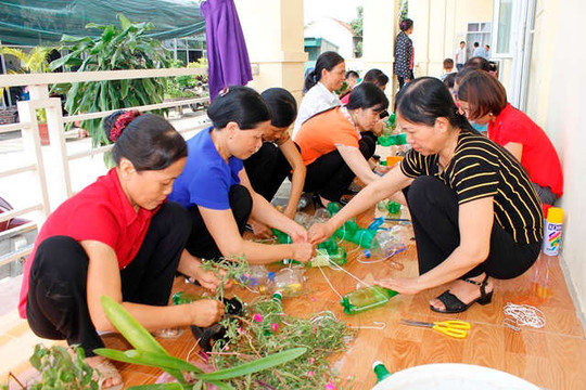 Ninh Bình: Phụ nữ huyện Kim Sơn với phong trào “Chống rác thải nhựa”