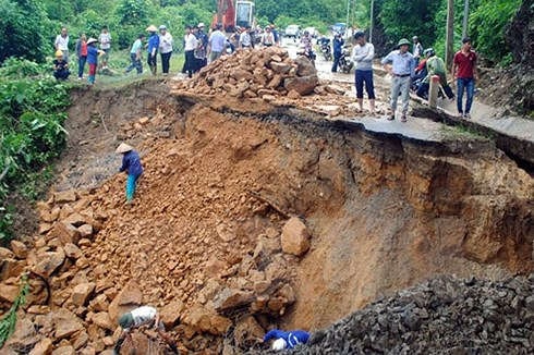 Mưa lớn diện rộng, chủ động ứng phó với lũ quét, sạt lở đất