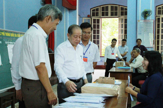 Thừa Thiên Huế: Hàng chục thí sinh vắng thi trong ngày thi đầu tiên
