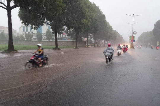 Cảnh báo mưa lớn ở Tây Nguyên và Nam Bộ