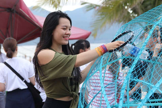 Lễ hội Môi trường biển Đà Nẵng 2019: Hướng đến bảo vệ môi trường biển từ mô hình“cá bống xin rác”
