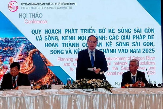 TP.HCM: Xây kè, rà soát lại quy hoạch không gian sông rạch