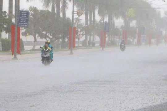 Thời tiết ngày 19/10: Cảnh báo mưa lớn trên diện rộng tại một số tỉnh miền Trung