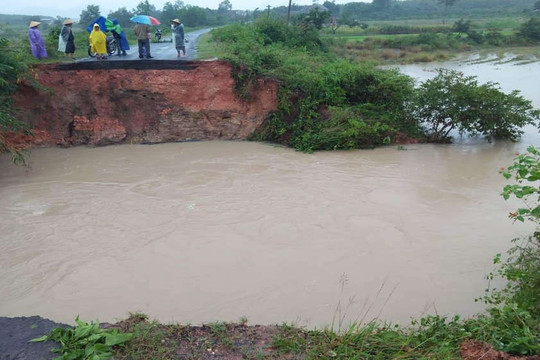 Đắk Lắk: Nhiều địa phương bị ngập lụt do mưa lớn kéo dài