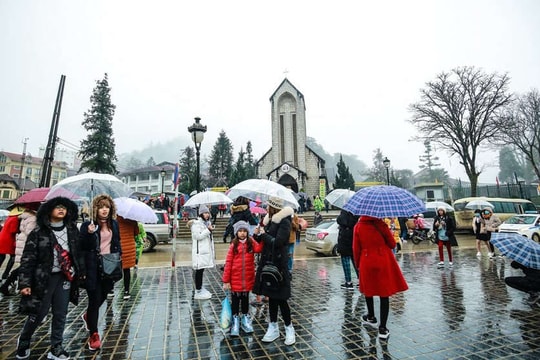 Lào Cai: Khu du lịch quốc gia Sa Pa rét nhất đầu đông năm 2019