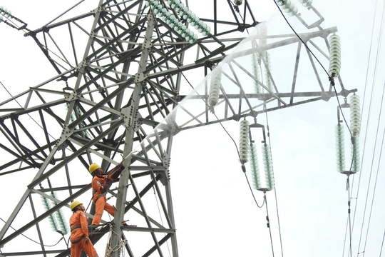 Tổng Công ty Điện lực miền Bắc hoàn thành tốt 14 chỉ tiêu chất lượng dịch vụ khách hàng