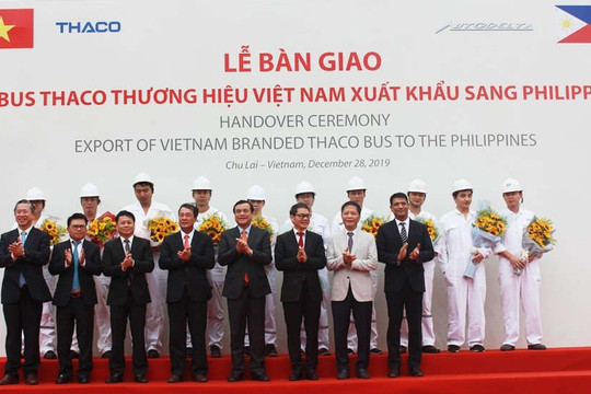 Xuất khẩu xe bus thương hiệu Việt Nam sang Philippines