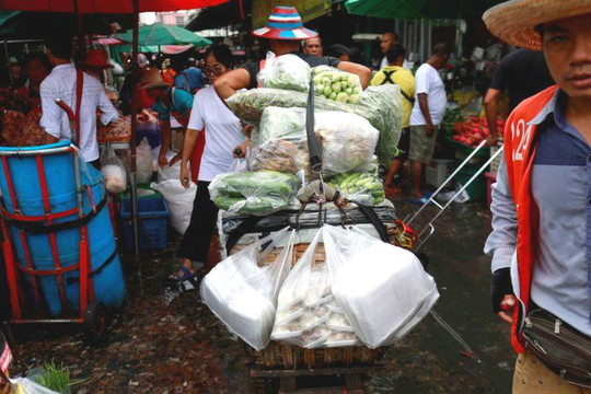 Đầu năm 2020, Thái Lan áp dụng lệnh cấm túi nilon dùng một lần 