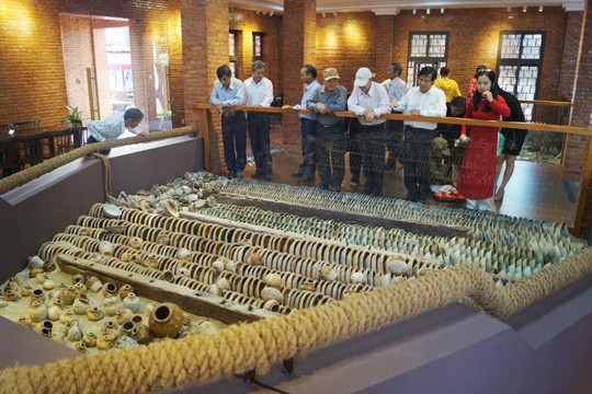 Quảng Ngãi: Tái hiện hành trình khai quật tàu đắm Bình Châu 700 năm tuổi 