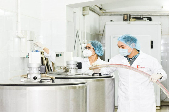 Sinh viên Đại học Bách khoa Hà Nội sẽ được phát dung dịch sát khuẩn miễn phí phòng COVID-19