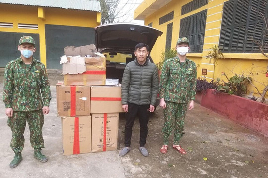 Đồn Biên phòng cửa khẩu Trà Lĩnh bắt giữ 11.000 khẩu trang y tế xuất lậu qua biên giới