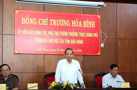 Phó Thủ tướng Thường trực Chính phủ Trương Hòa Bình làm việc với tỉnh Đắk Nông