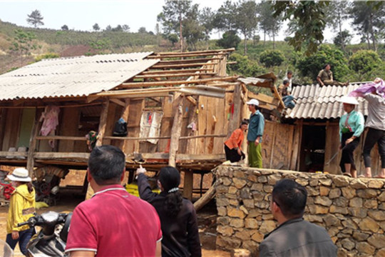 Sơn La: Gần 2.000 nhà bị thiệt hại do mưa đá