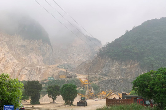 Hà Nam: Sập mỏ đá Công ty CP khai thác chế biến khoáng sản Thông Đạt, 2 người tử vong