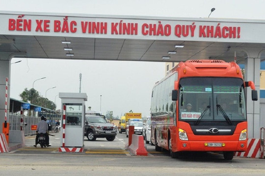 Nghệ An: Cho phép hoạt động trở lại vận tải hành khách cố định liên tỉnh
