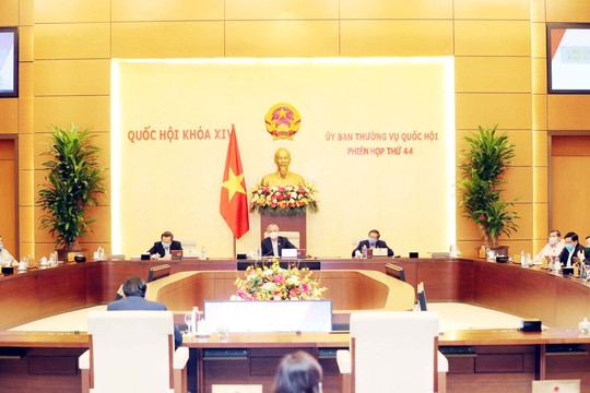 UBTVQH thảo luận cơ chế tài chính-ngân sách đặc thù đối với Hà Nội