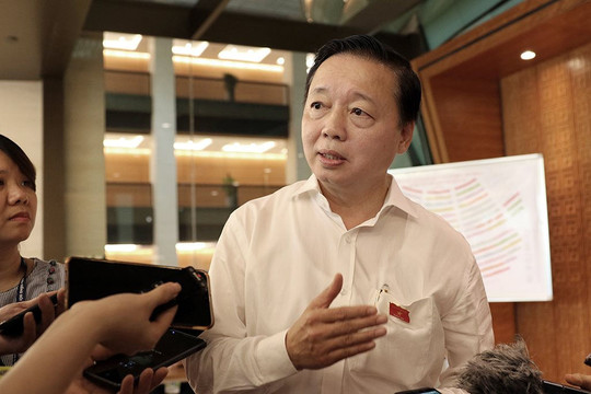 Bộ trưởng Trần Hồng Hà trả lời báo chí về dự thảo Luật Bảo vệ môi trường (sửa đổi)