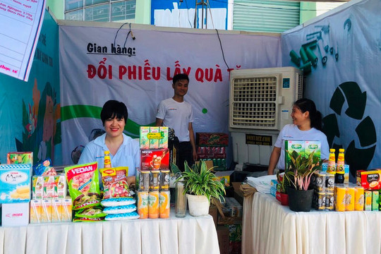 Vedan Việt Nam tài trợ 700 cây xanh và nhiều phần quà giá trị cho “Tuần lễ Đồng Nai xanh” 2020