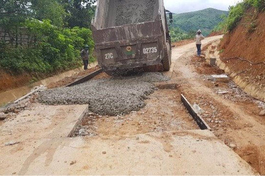 Huyện Điện Biên Đông (Điện Biên) yêu cầu khắc phục sai phạm trong xây dựng giao thông