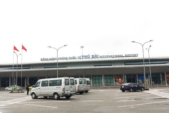 Vụ bụi bao trùm sân bay Phú Bài gây ô nhiễm: Dừng thi công dự án nhà ga T2