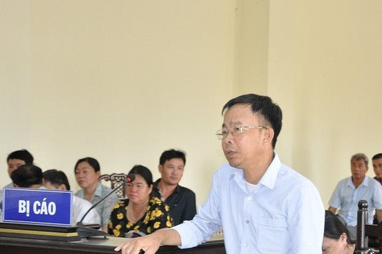 TP. Sầm Sơn (Thanh Hóa): Lập phiếu thu tiền đất trái quy định, 3 cán bộ xã “dính án”