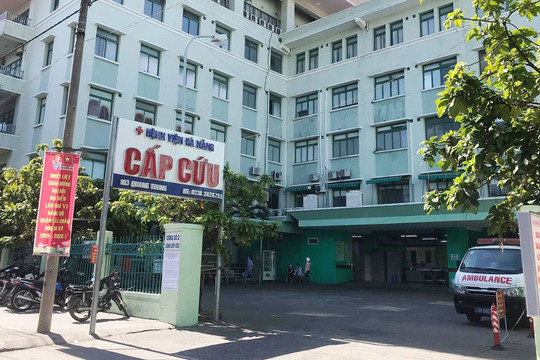 Xét nghiệm kháng thể hơn 2.000 nhân viên y tế Bệnh viện Đà Nẵng