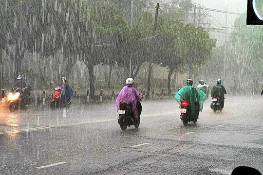 Dự báo thời tiết 27/7: Hà Nội có mưa rào và dông rải rác