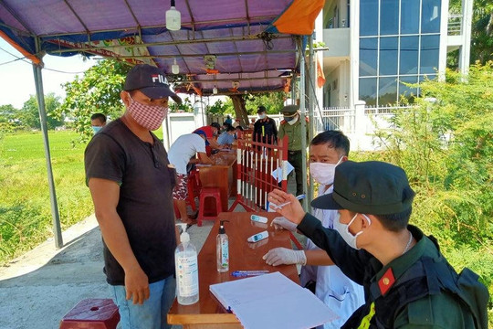 Quảng Nam: Nhân viên quán bar mắc COVID-19, tiếp xúc nhiều người