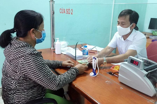 Quảng Ninh: Trao 300 triệu đồng cho người dân ảnh hưởng bởi dịch Covid-19   