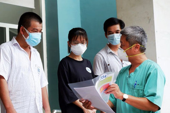 Thêm 2 bệnh nhân Covid-19 ở Đà Nẵng được chữa khỏi và xuất viện