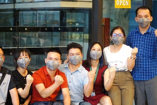 16 cán bộ y tế Nghệ An đến Đà Nẵng tham gia chống dịch