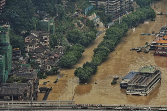 Trung Quốc: Thành phố Trùng Khánh hứng chịu trận lụt lớn nhất kể từ năm 1981