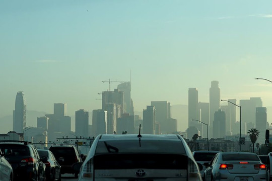 Mỹ: California sẽ cấm bán các xe chở khách chạy bằng xăng từ năm 2035