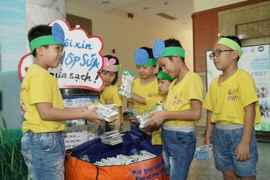 Hà Nội: 1.600 trường mầm non, tiểu học tham gia chương trình tái chế học đường