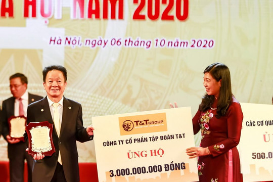  “Bầu Hiển” ủng hộ 5 tỷ đồng cho quỹ Vì người nghèo Thành phố Hà Nội