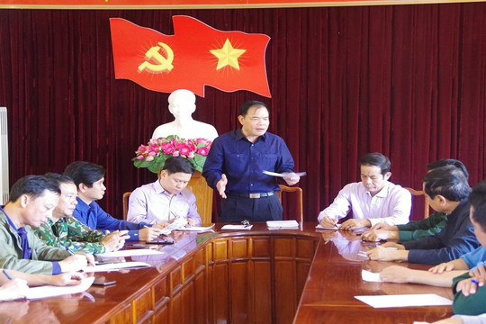 Quảng Bình: Bộ trưởng Nguyễn Xuân Cường kiểm tra công tác phòng chống, khắc phục hậu quả mưa lũ tại huyện Lệ Thủy