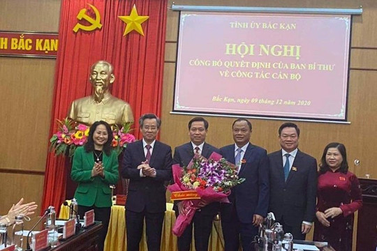 Phó Chủ tịch UBND tỉnh Lạng Sơn làm Phó Bí thư Tỉnh ủy Bắc Kạn