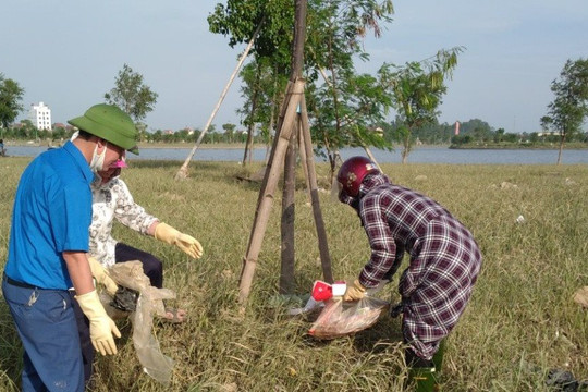 Huyện Thạch Hà (Hà Tĩnh): Nỗ lực giữ chuẩn, nâng cao chất lượng tiêu chí môi trường sau lũ