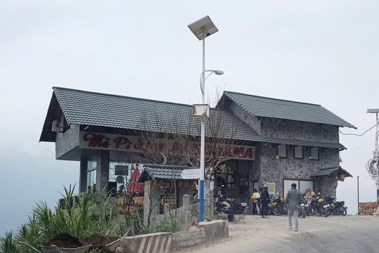 Hà Giang: Yêu cầu công trình Mã Pì Lèng Panorama dừng hoạt động