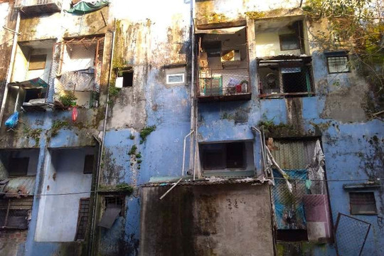 Đà Nẵng: Ô nhiễm môi trường, cơ sở hạ tầng xuống cấp ở Khu chung cư Hòa Minh